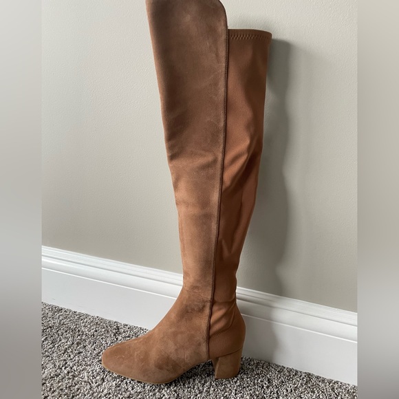 Stuart Weitzman Gillian 60 Over-The-Knee Boot - Picture 2 of 6